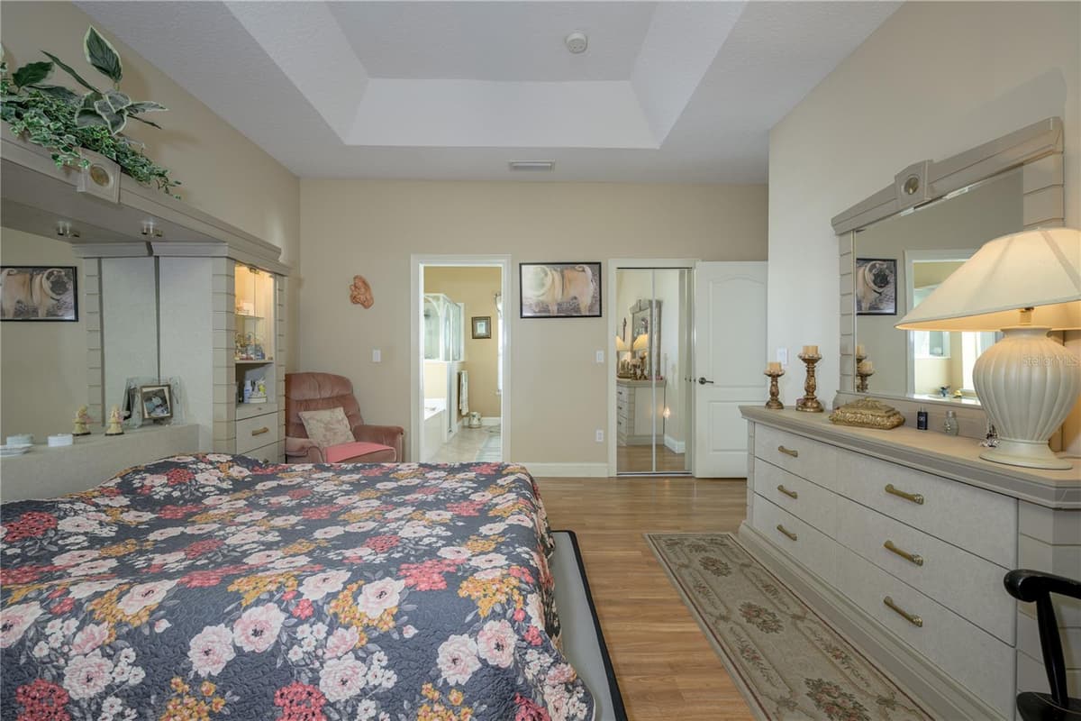 19 FIRETHORN LANE — photo 13 of 25