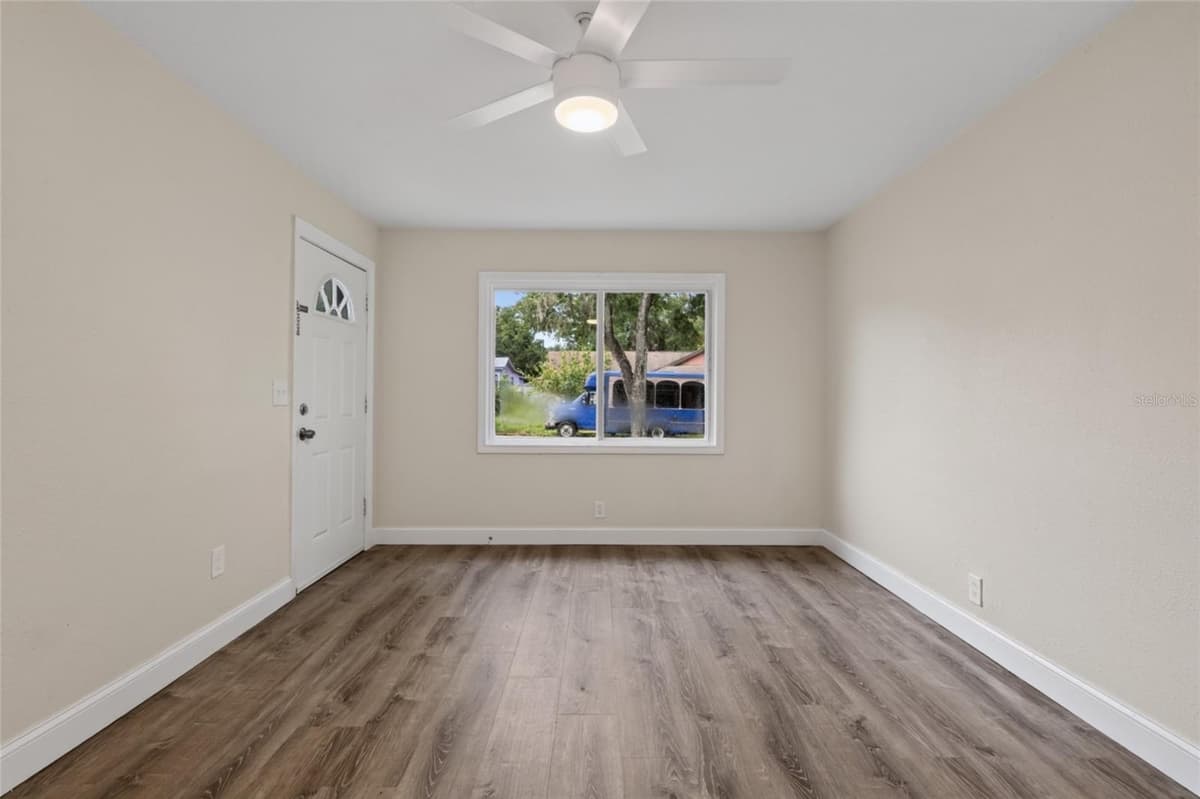 2525 21ST STREET — photo 15 of 41