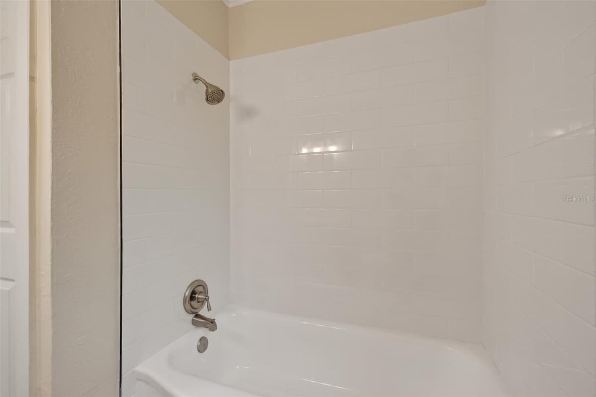 2525 21ST STREET — photo 23 of 41