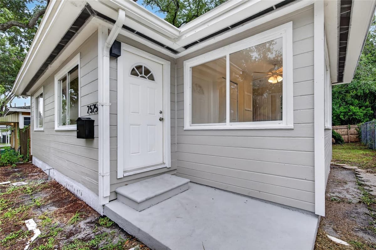 2525 21ST STREET — photo 4 of 41