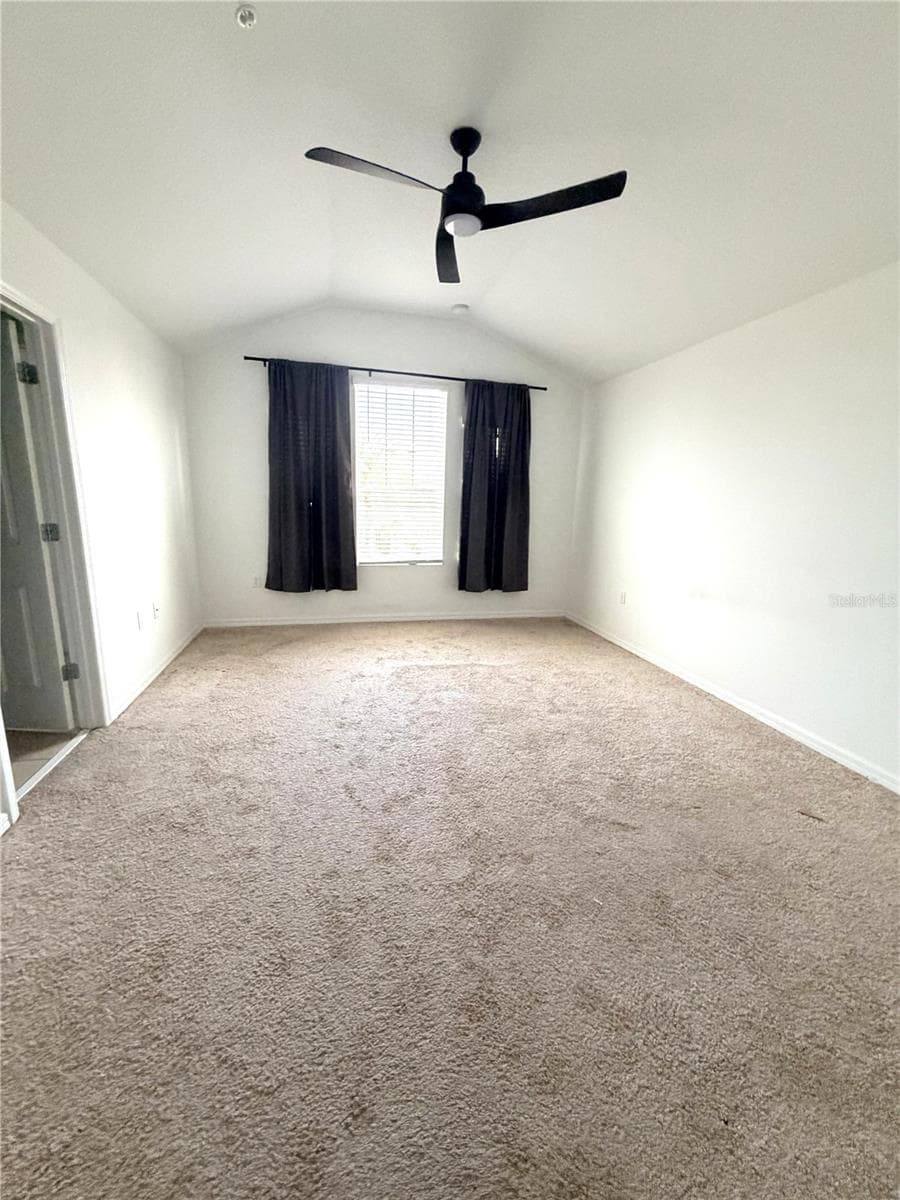 9987 RANDAL WALK STREET — photo 9 of 12