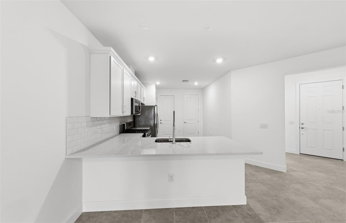 14864 MISTY POND LOOP — photo 18 of 30