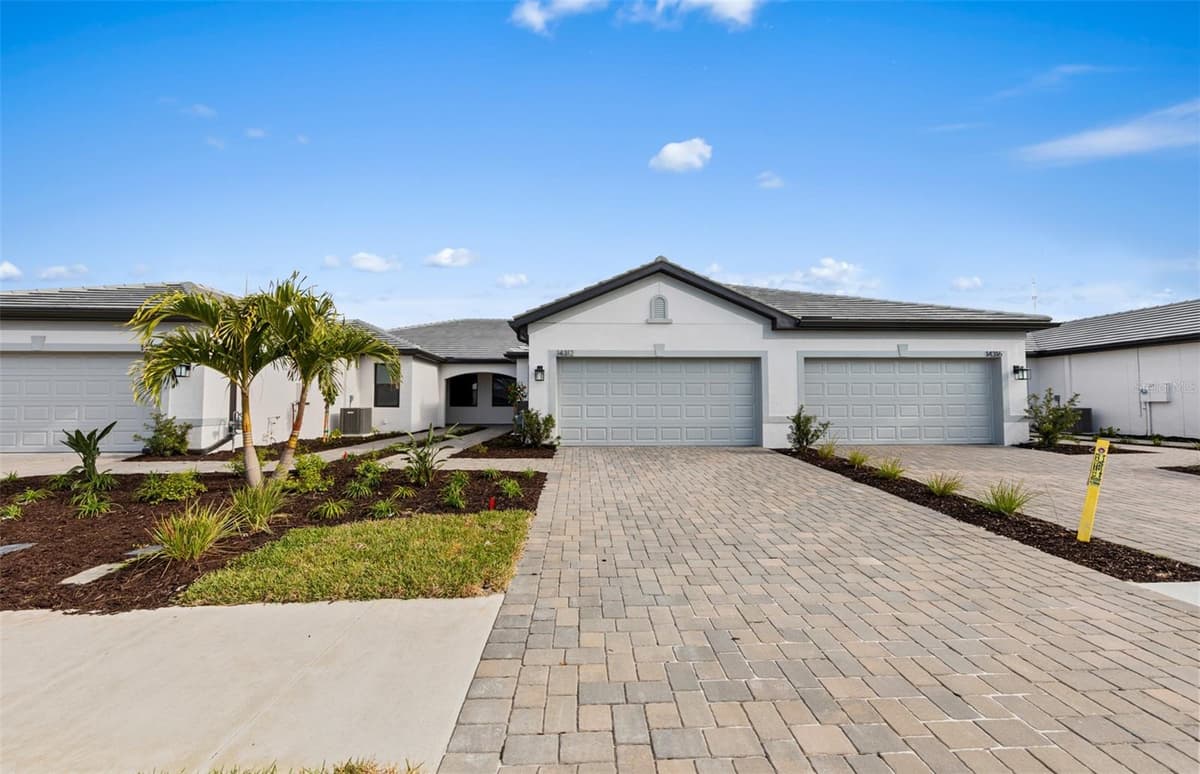 14864 MISTY POND LOOP — photo 1 of 30
