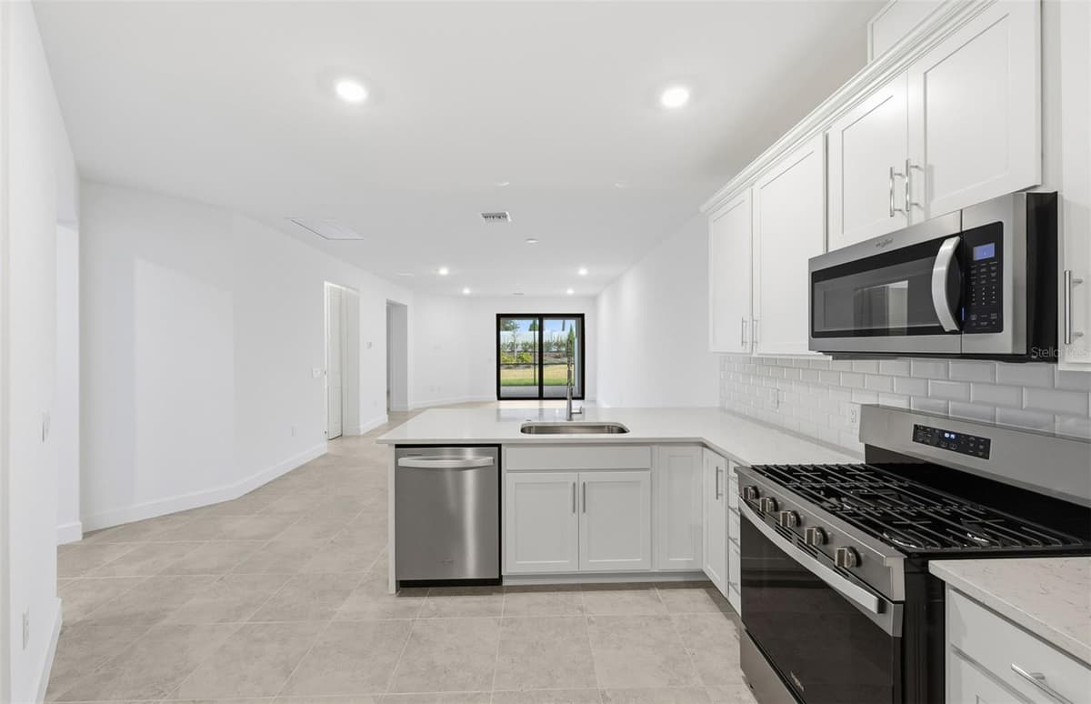 14864 MISTY POND LOOP — photo 20 of 30