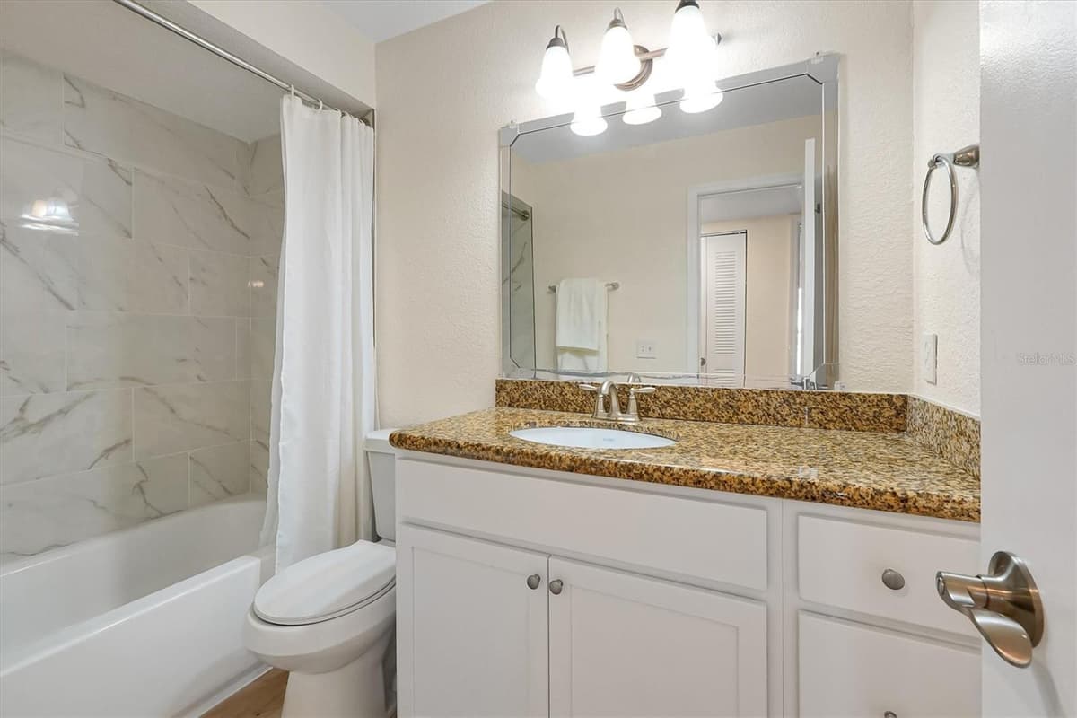 5156 CONROY ROAD — photo 19 of 31