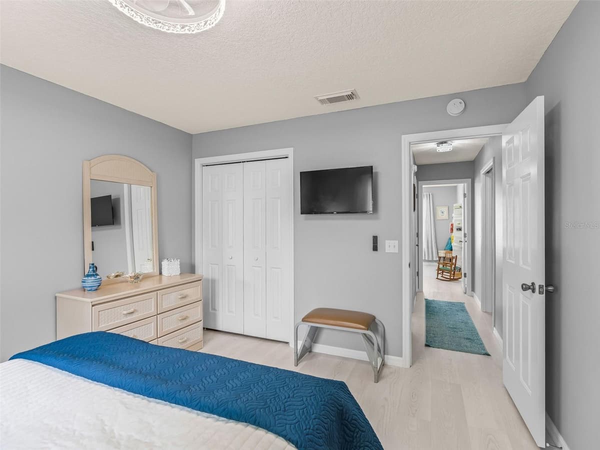 1304 GUADALUPE COURT — photo 21 of 29
