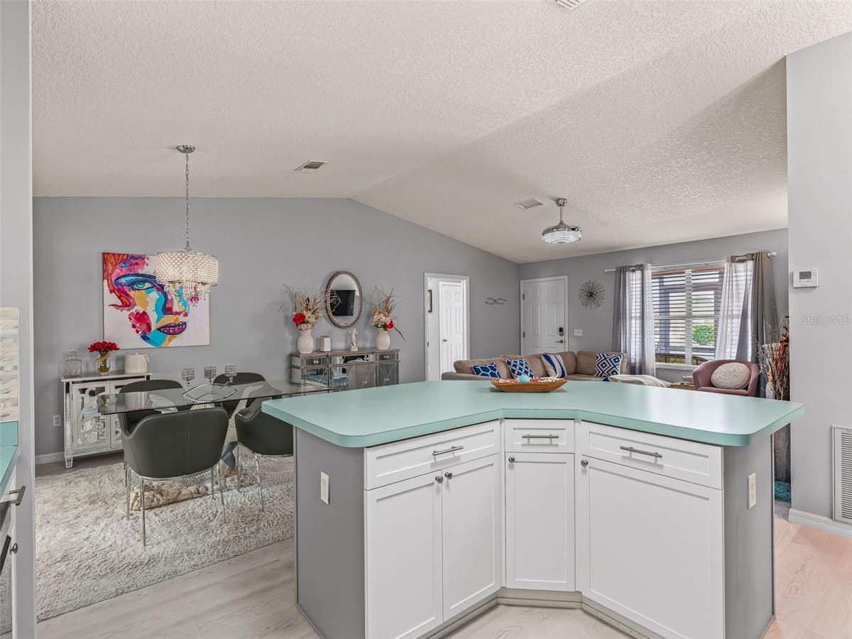 1304 GUADALUPE COURT — photo 12 of 29
