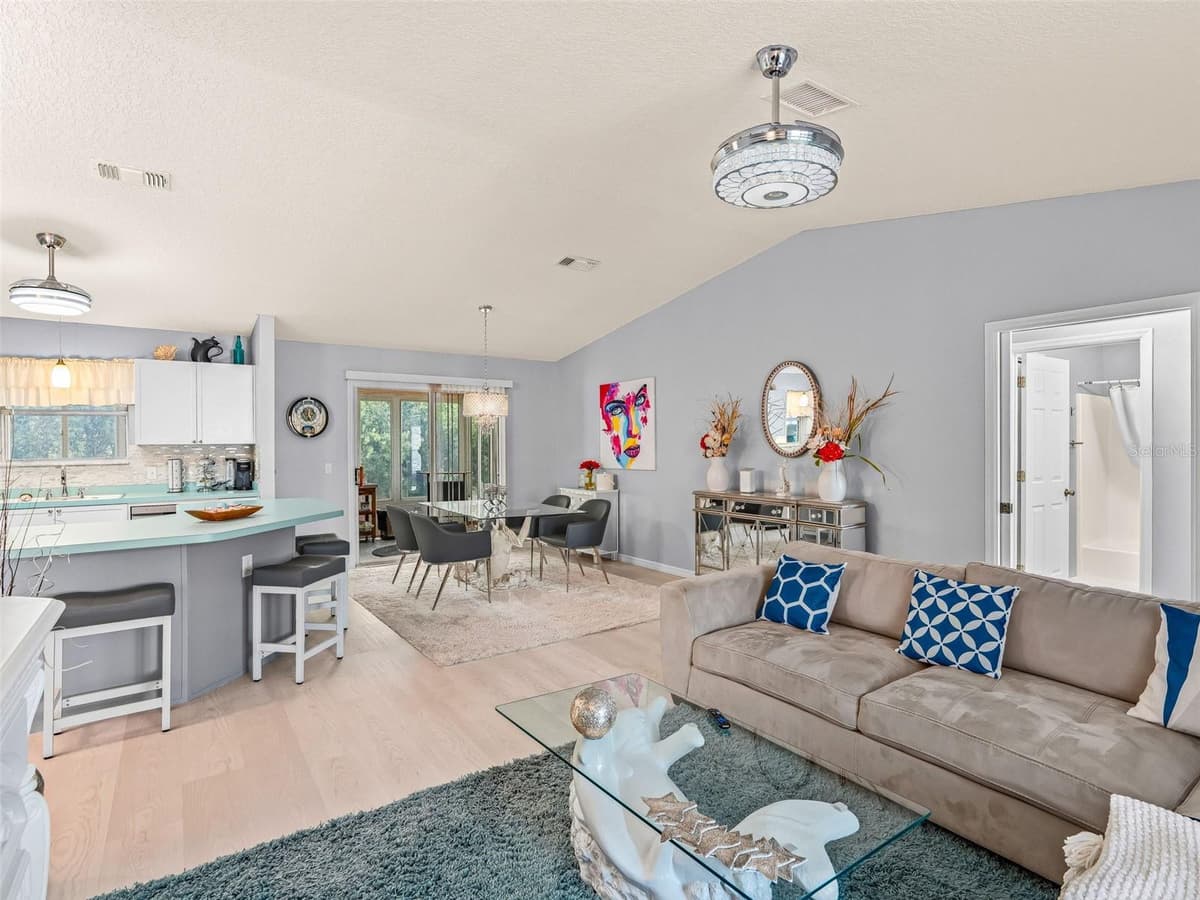1304 GUADALUPE COURT — photo 7 of 29