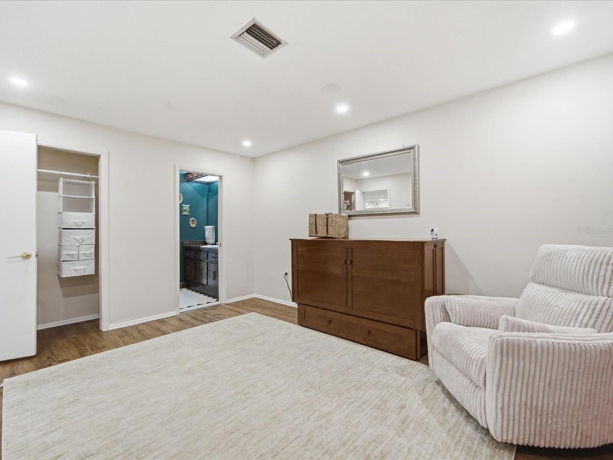 419 WAYFARER COURT — photo 17 of 24