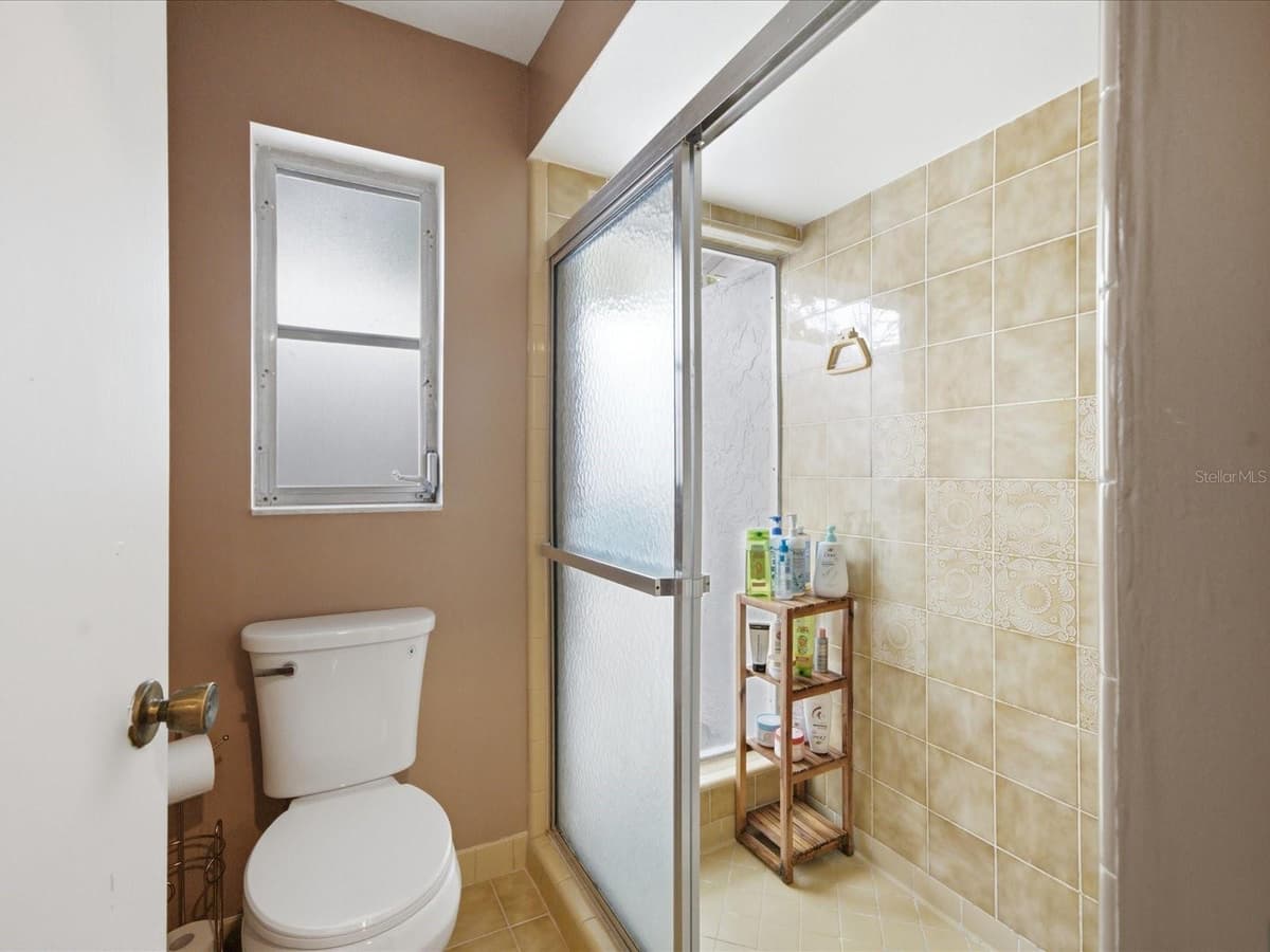 419 WAYFARER COURT — photo 16 of 24