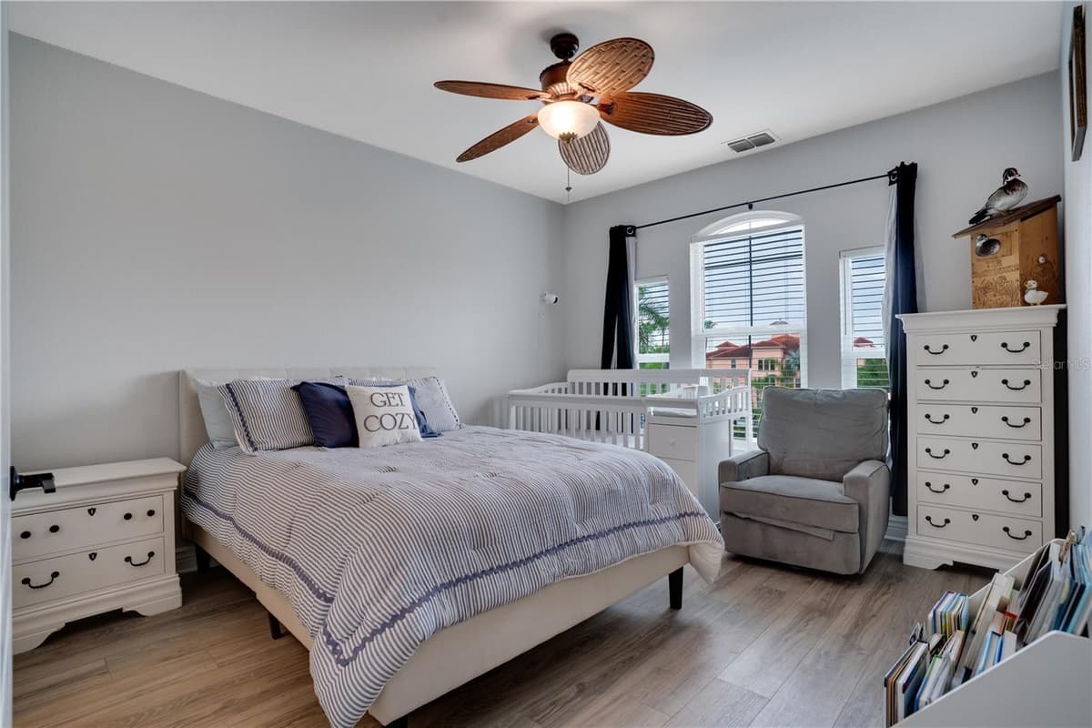 2705 VIA MURANO — photo 15 of 28