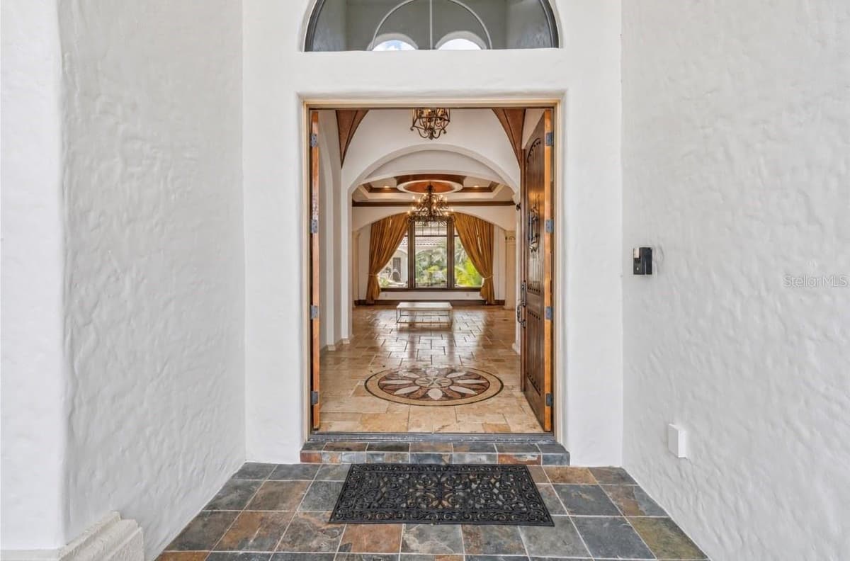 13250 BELLARIA CIRCLE — photo 9 of 99