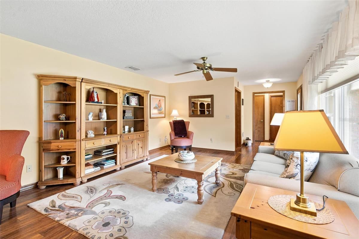 38700 LAKEVIEW DRIVE — photo 19 of 63