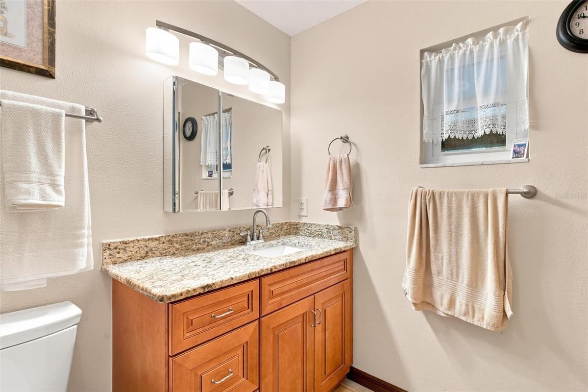 38700 LAKEVIEW DRIVE — photo 42 of 63