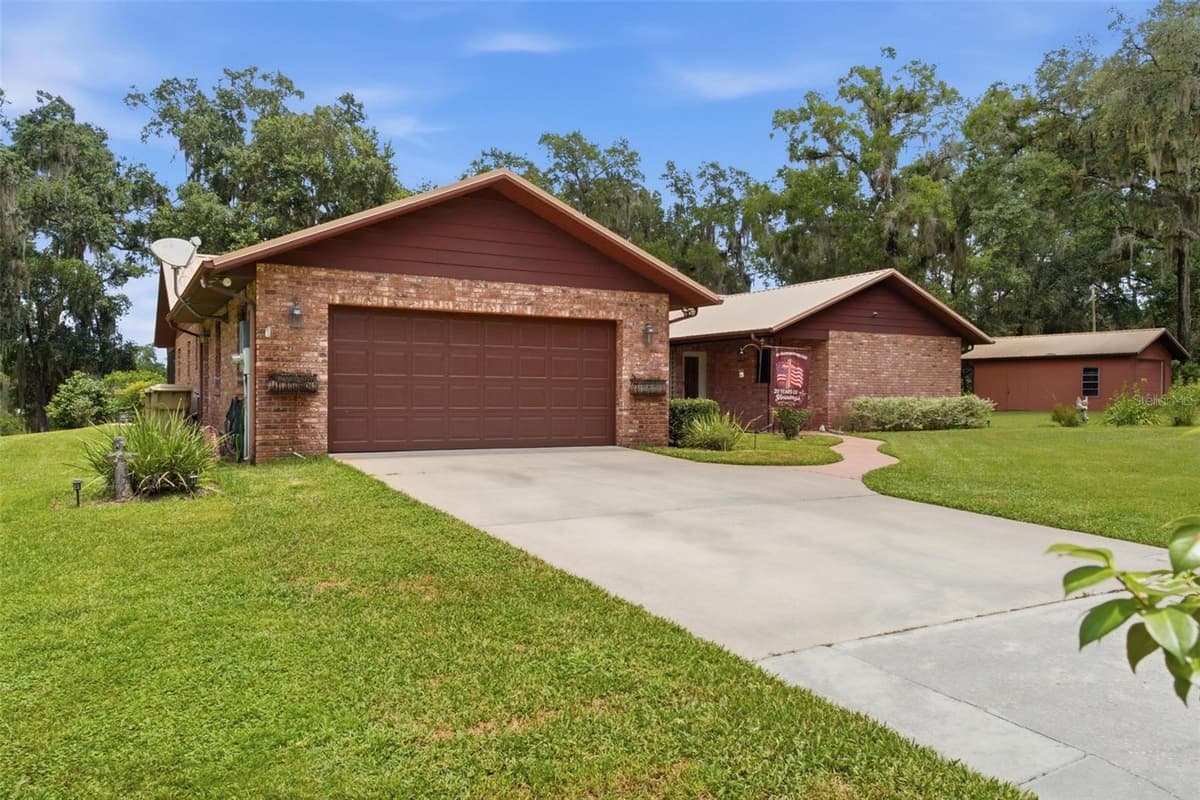38700 LAKEVIEW DRIVE — photo 13 of 63