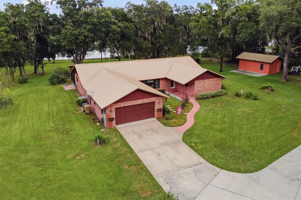 38700 LAKEVIEW DRIVE — photo 1 of 63