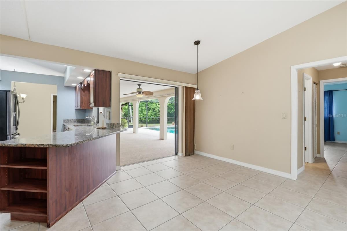 2431 MAURITANIA ROAD — photo 18 of 56