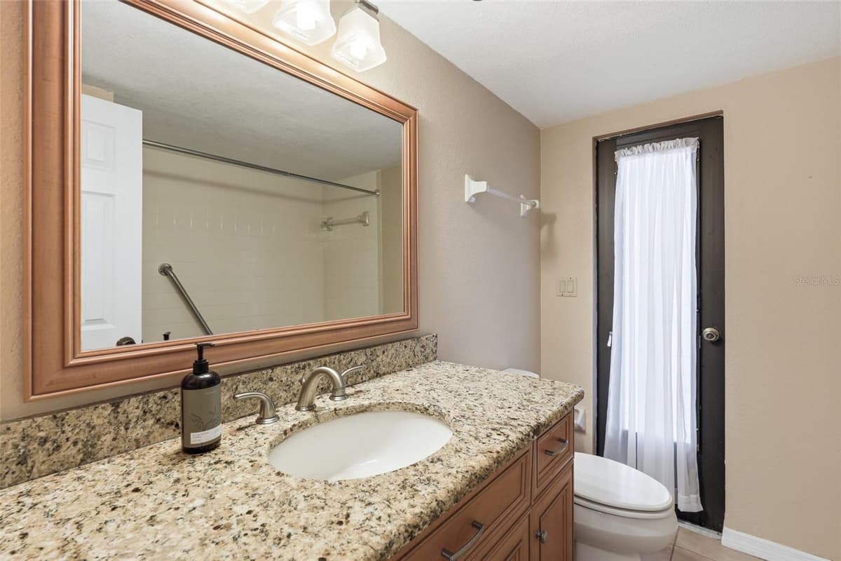 2431 MAURITANIA ROAD — photo 33 of 56