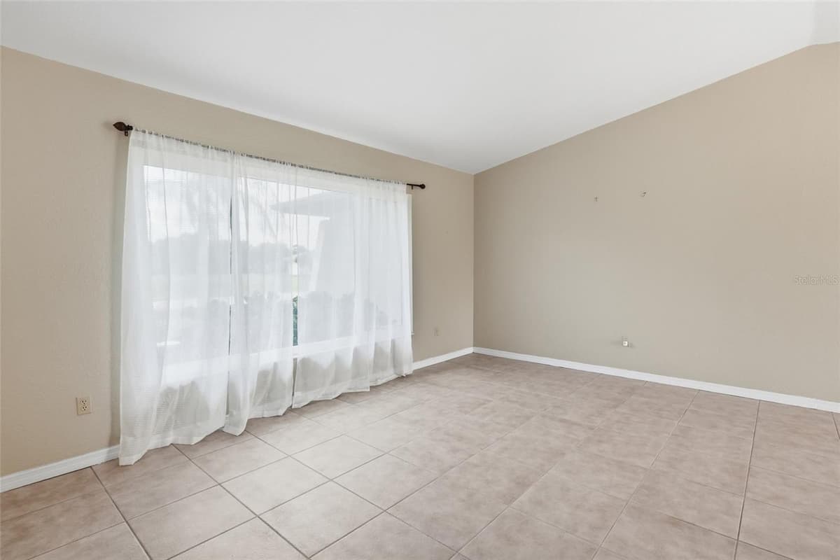 2431 MAURITANIA ROAD — photo 7 of 56