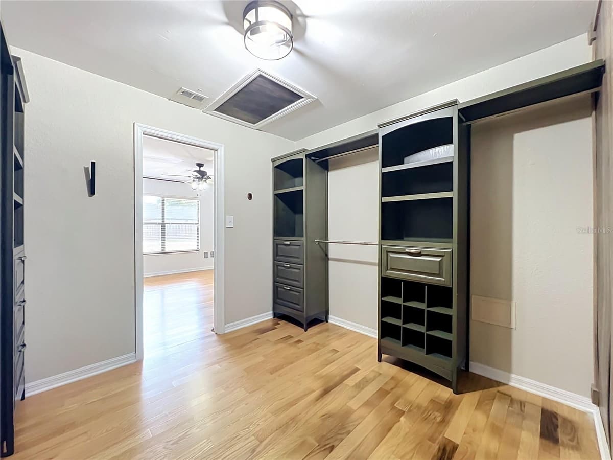 25121 ALGONQUIN AVENUE — photo 28 of 64