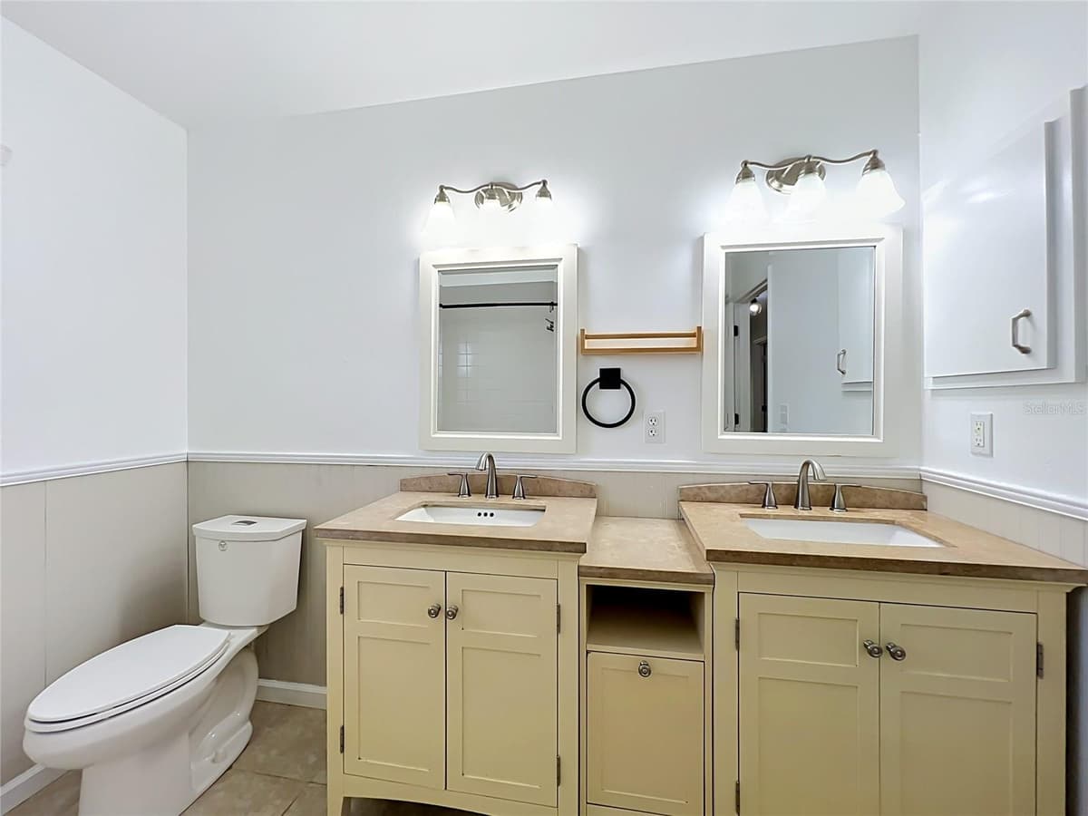 25121 ALGONQUIN AVENUE — photo 43 of 64