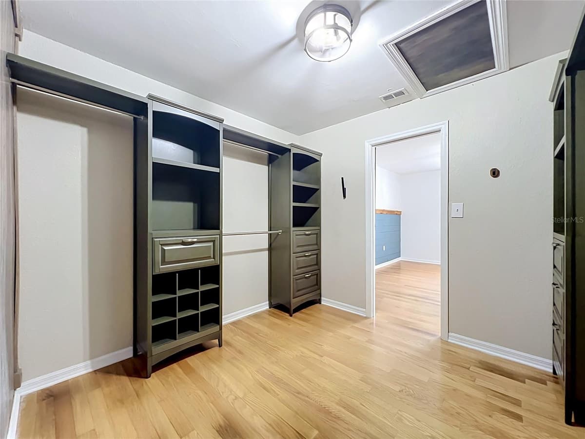 25121 ALGONQUIN AVENUE — photo 27 of 64