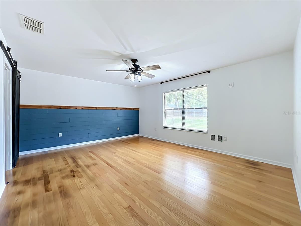 25121 ALGONQUIN AVENUE — photo 23 of 64