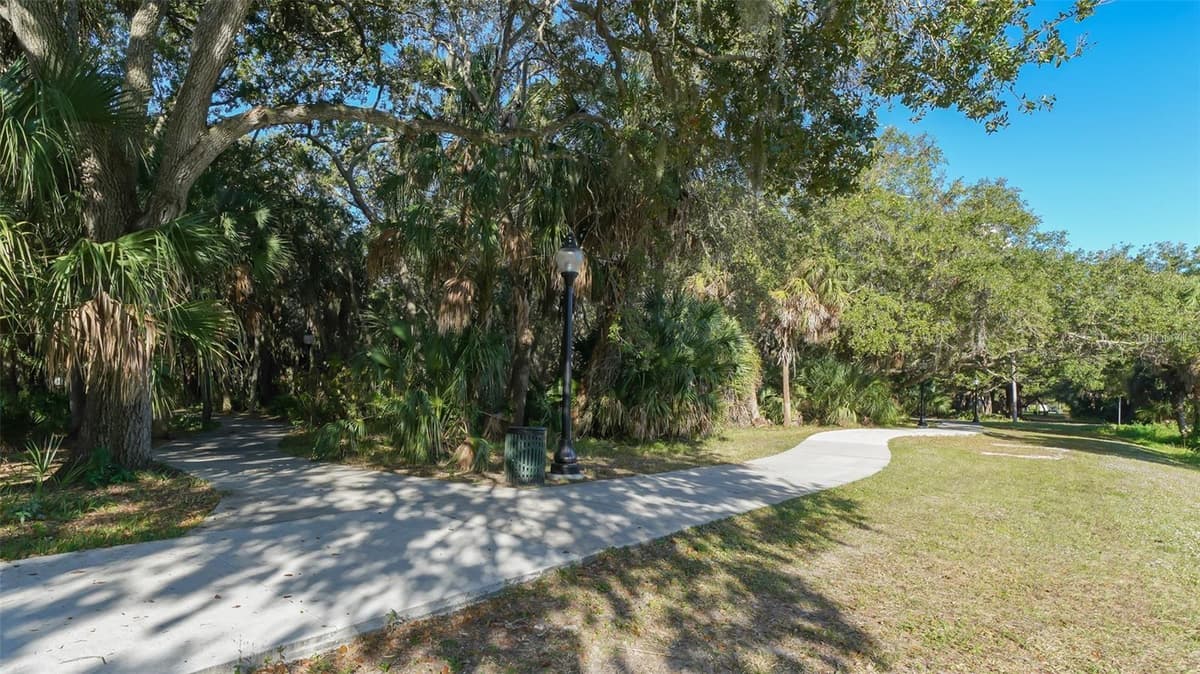 4102 ROYAL PALM AVENUE — photo 45 of 46