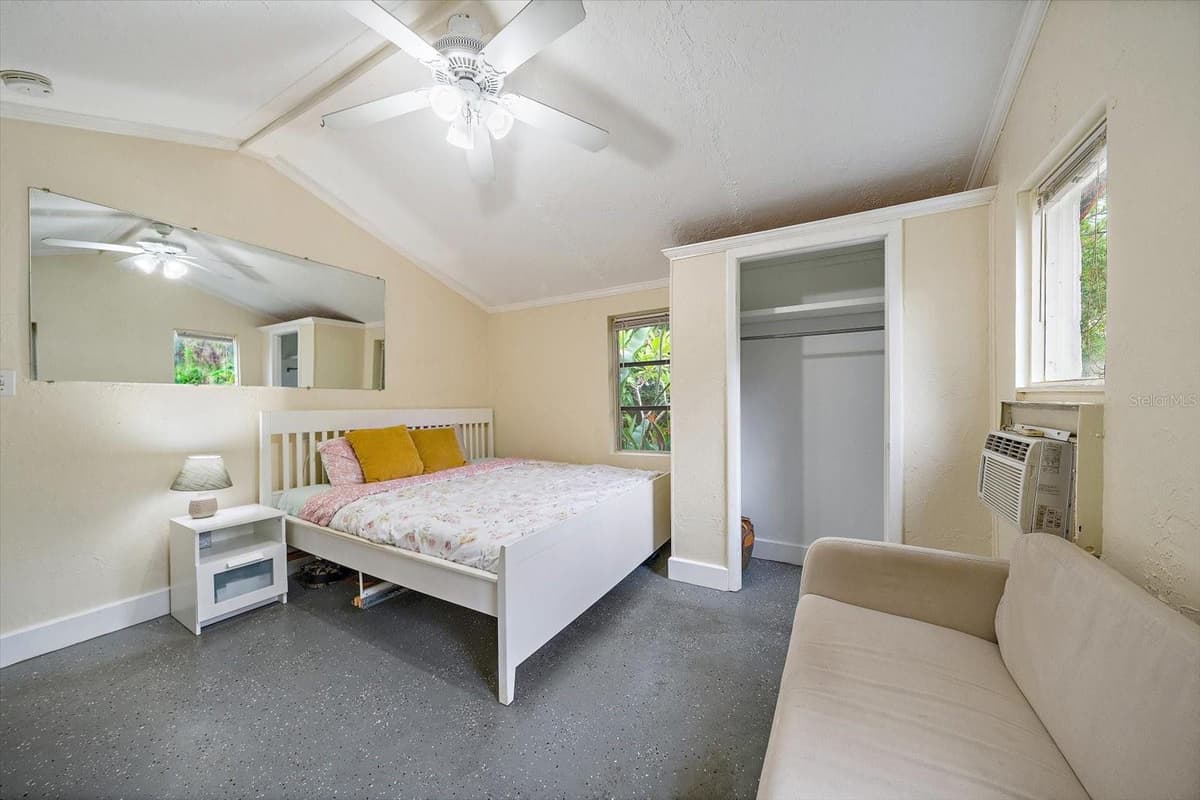 4102 ROYAL PALM AVENUE — photo 27 of 46