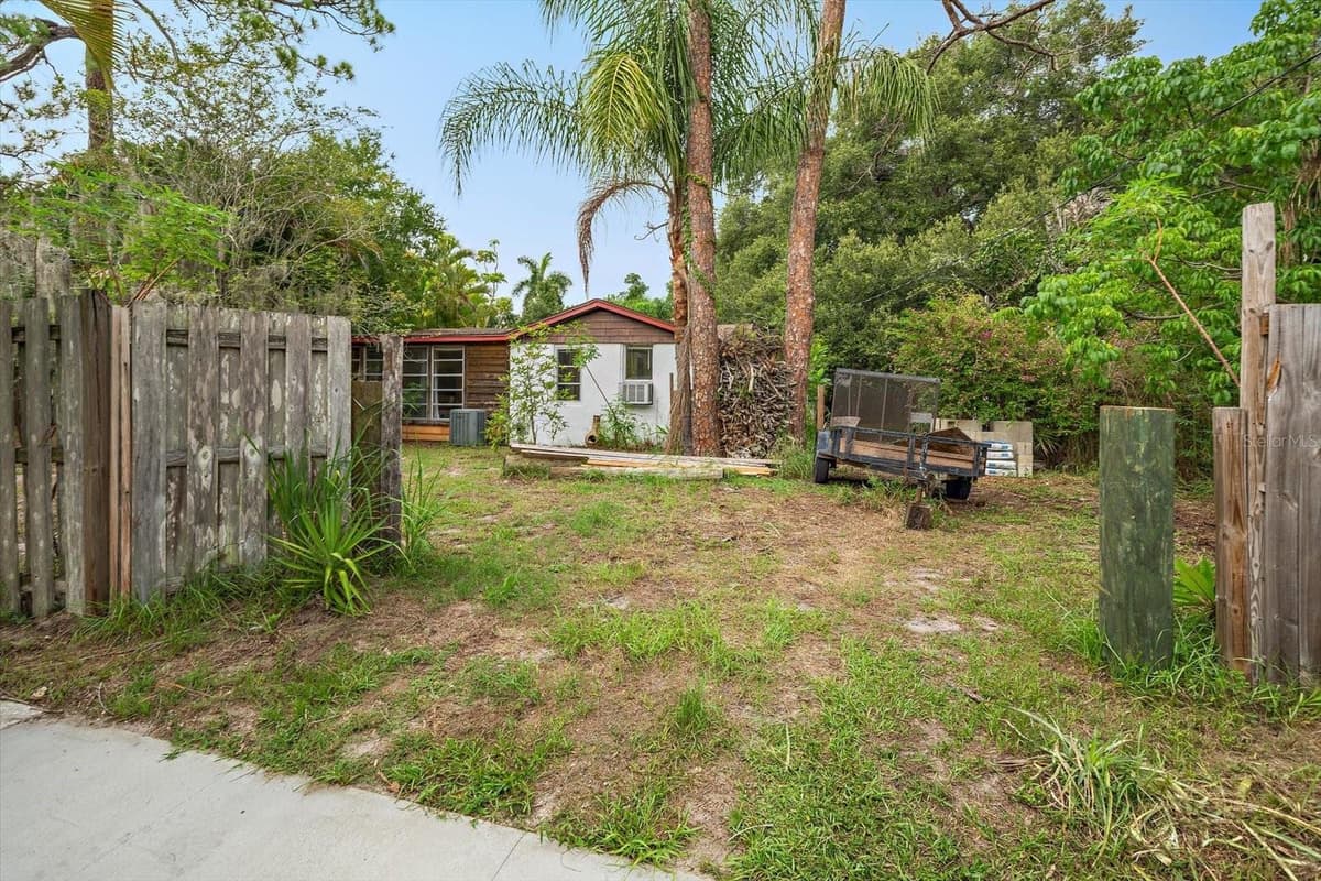 4102 ROYAL PALM AVENUE — photo 33 of 46