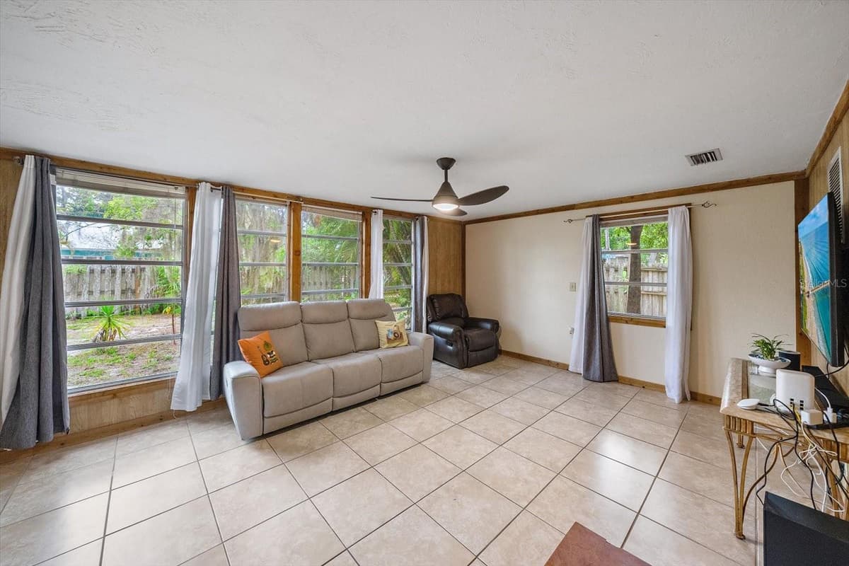 4102 ROYAL PALM AVENUE — photo 14 of 46