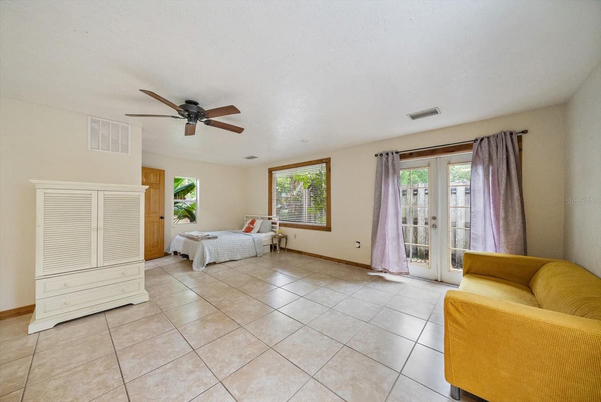 4102 ROYAL PALM AVENUE — photo 20 of 46