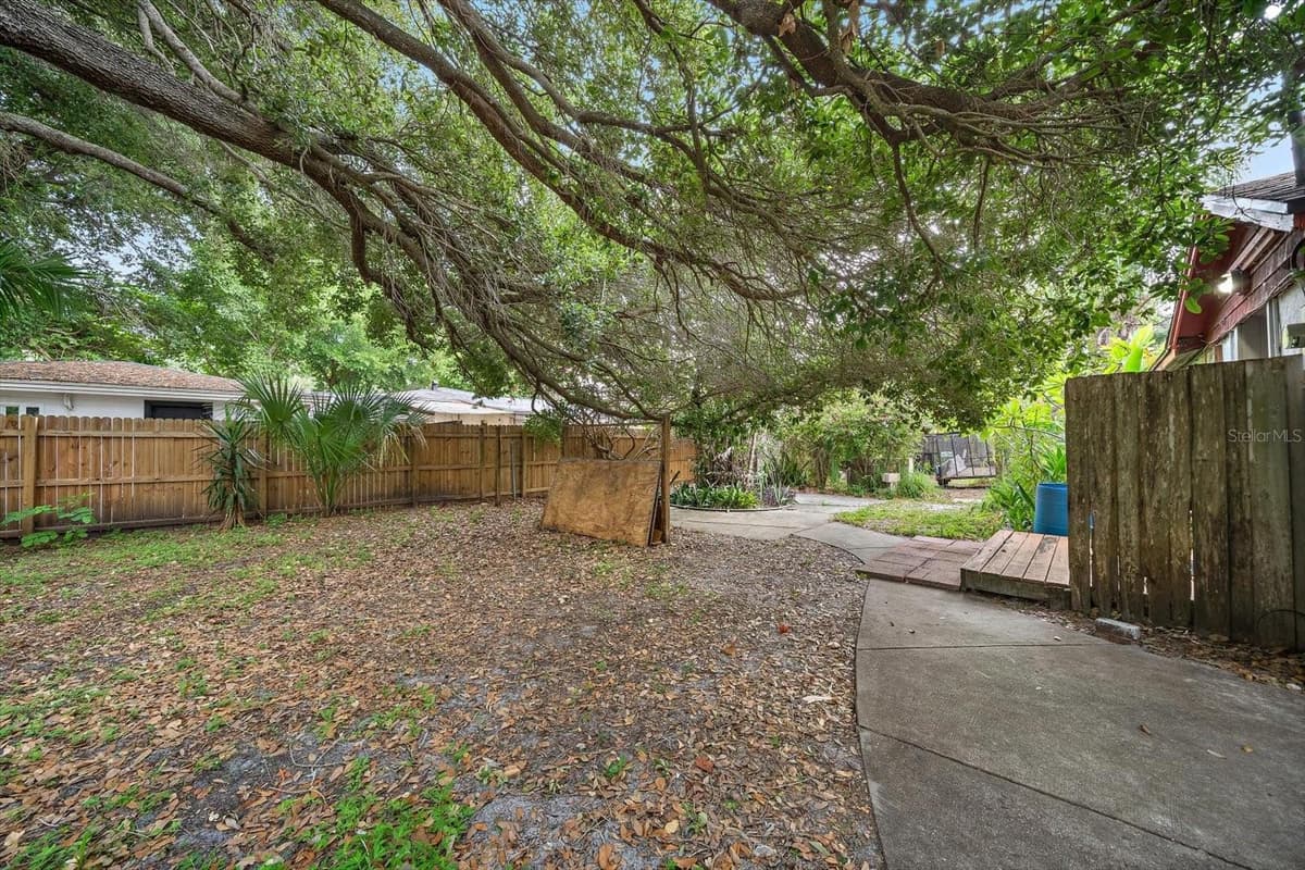 4102 ROYAL PALM AVENUE — photo 31 of 46