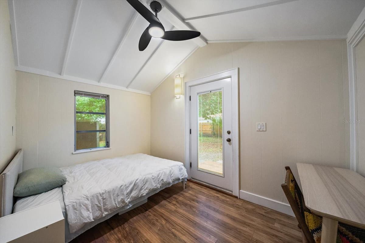 4102 ROYAL PALM AVENUE — photo 24 of 46