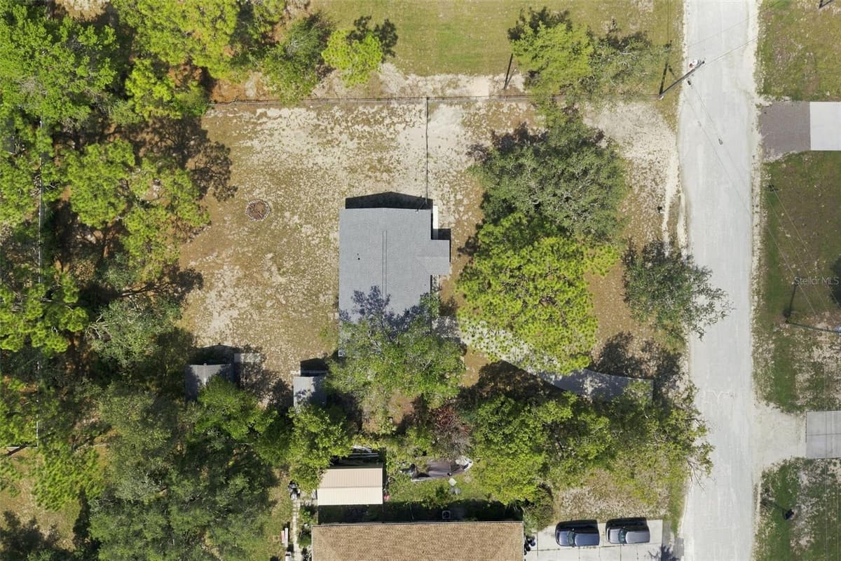 10380 GOLDEN AVENUE — photo 33 of 41