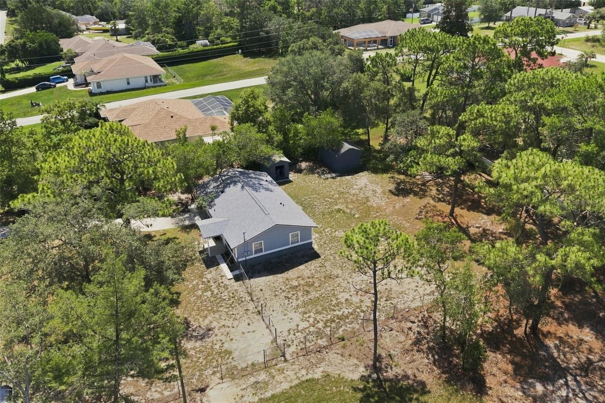 10380 GOLDEN AVENUE — photo 38 of 41