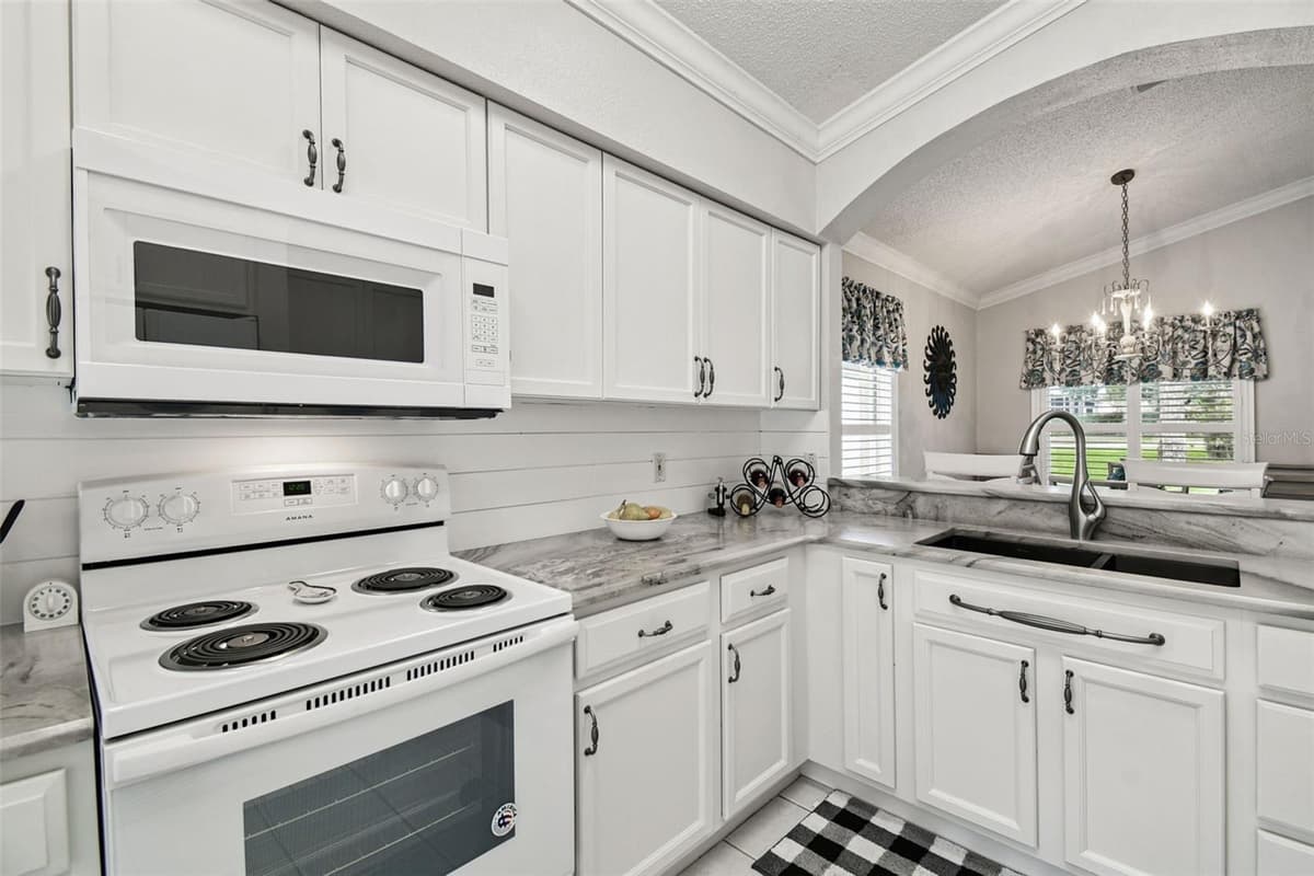 11647 WHEATFIELD LOOP — photo 16 of 78