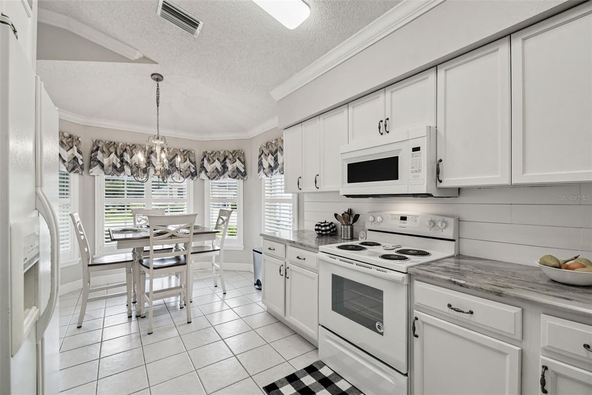 11647 WHEATFIELD LOOP — photo 12 of 78