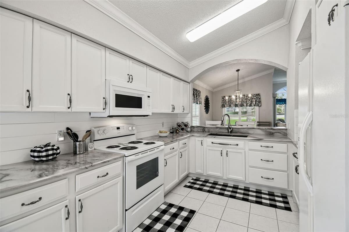 11647 WHEATFIELD LOOP — photo 13 of 78