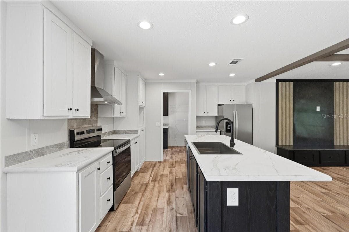 36625 CORD STREET — photo 24 of 60