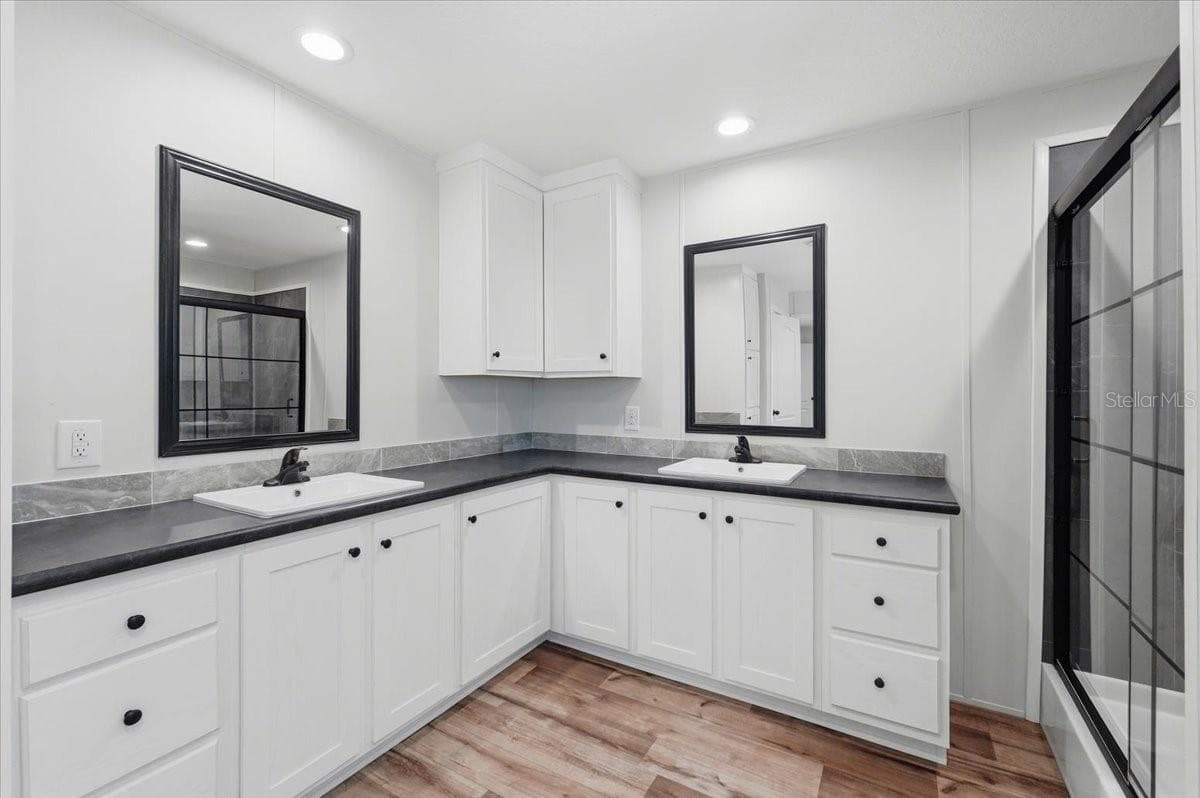 36625 CORD STREET — photo 32 of 60