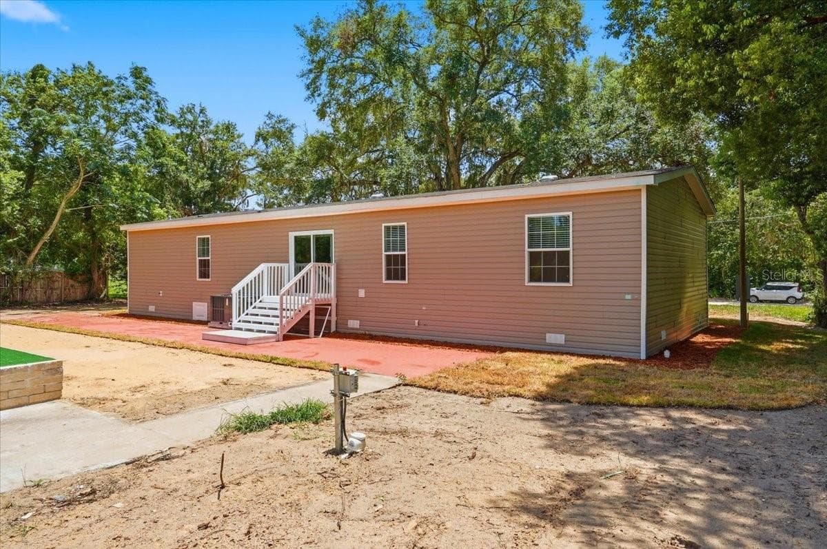 36625 CORD STREET — photo 10 of 60
