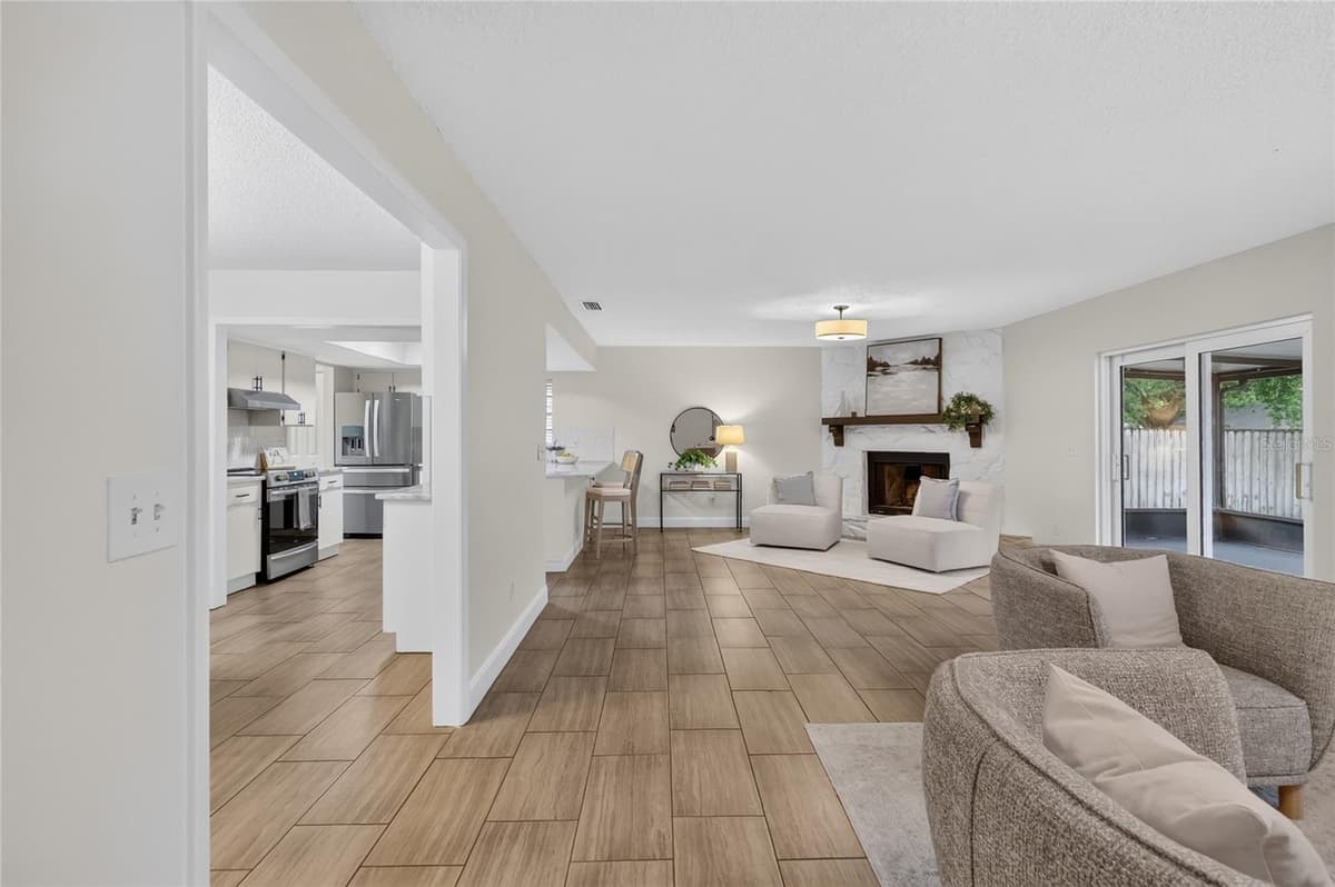 724 ISLETON DRIVE — photo 15 of 61