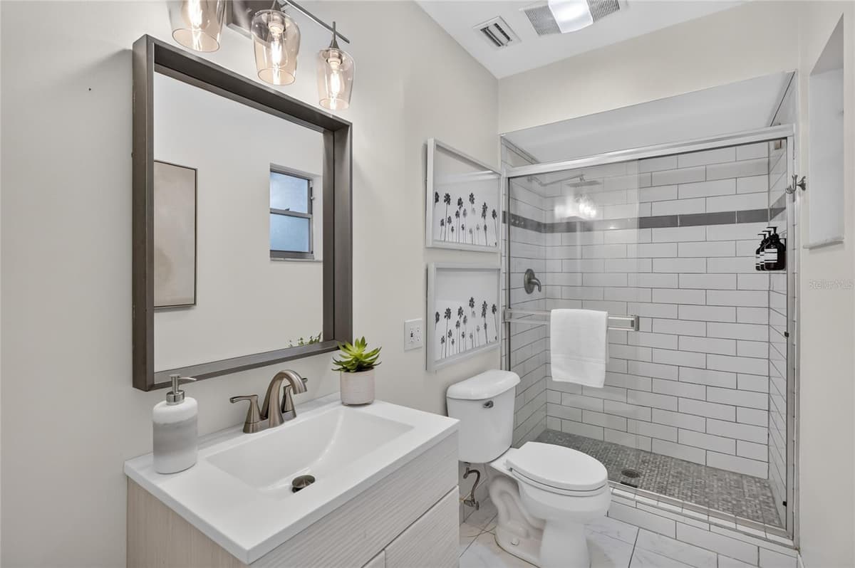 724 ISLETON DRIVE — photo 44 of 61