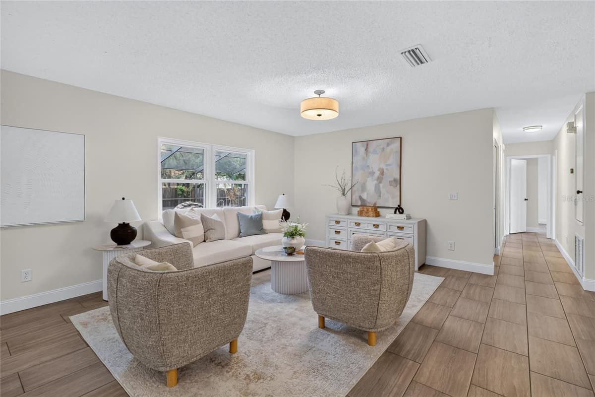 724 ISLETON DRIVE — photo 8 of 61