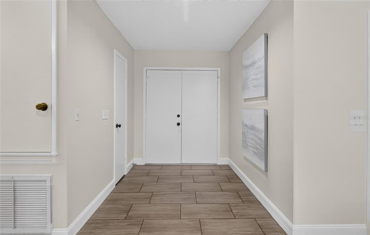 724 ISLETON DRIVE — photo 6 of 61