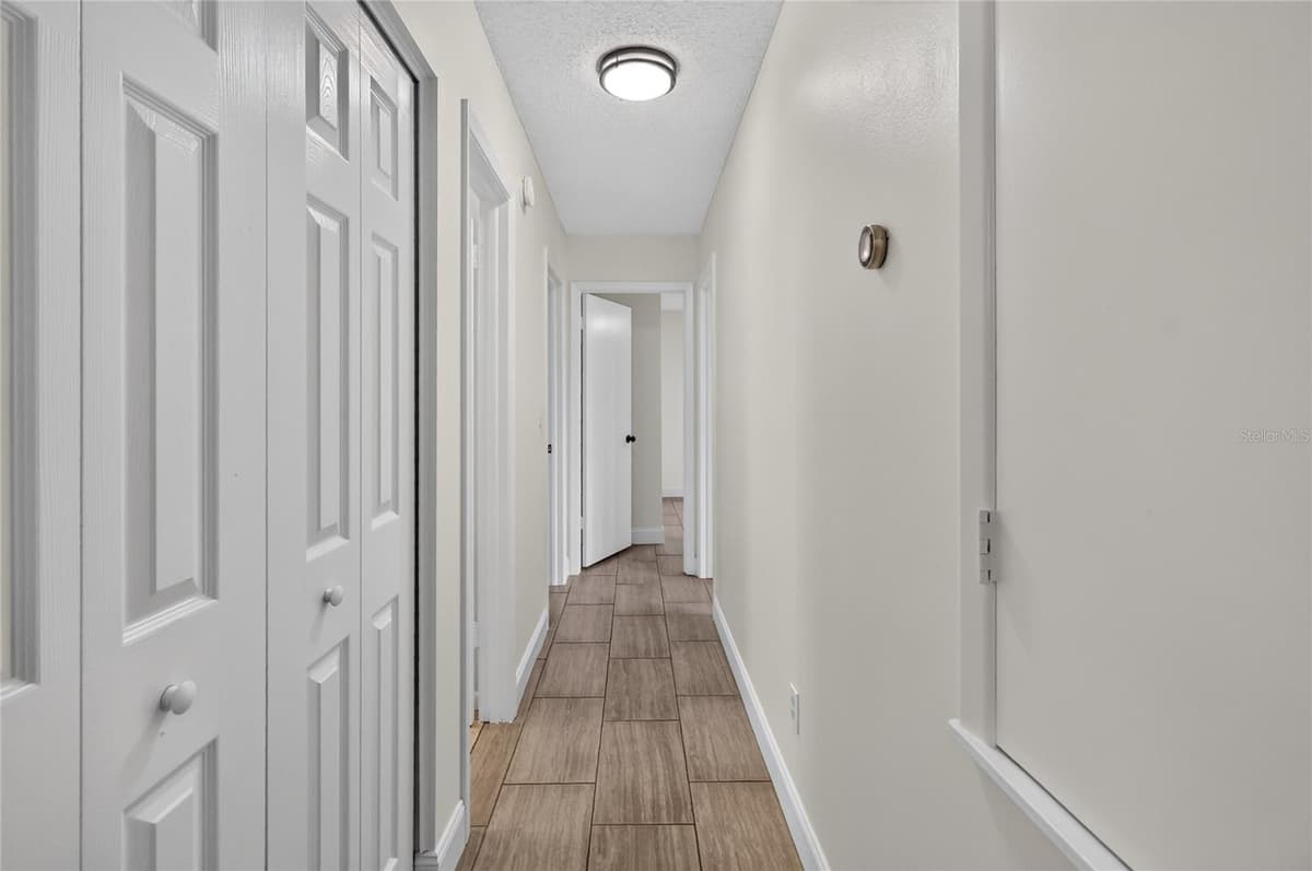 724 ISLETON DRIVE — photo 37 of 61