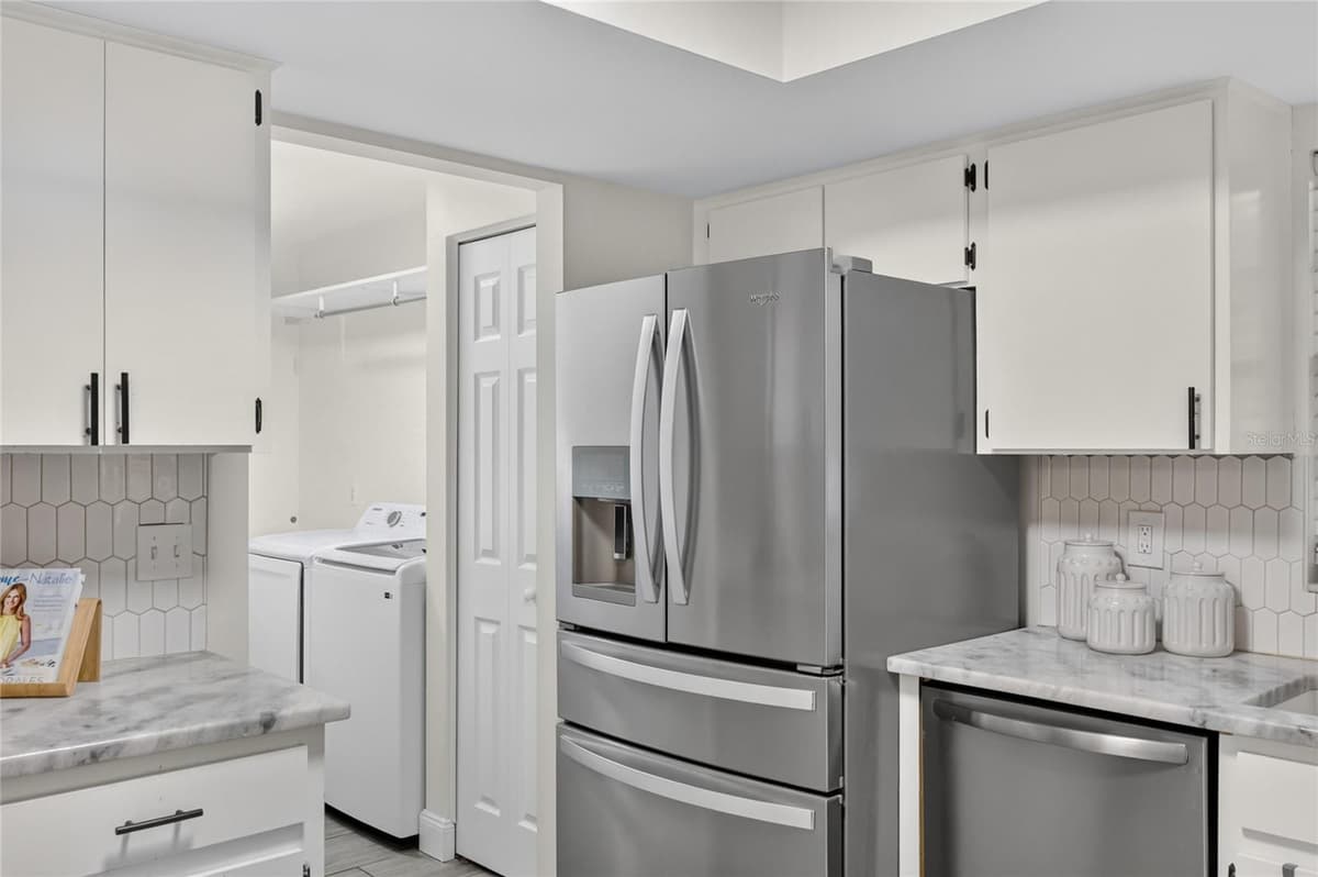 724 ISLETON DRIVE — photo 30 of 61