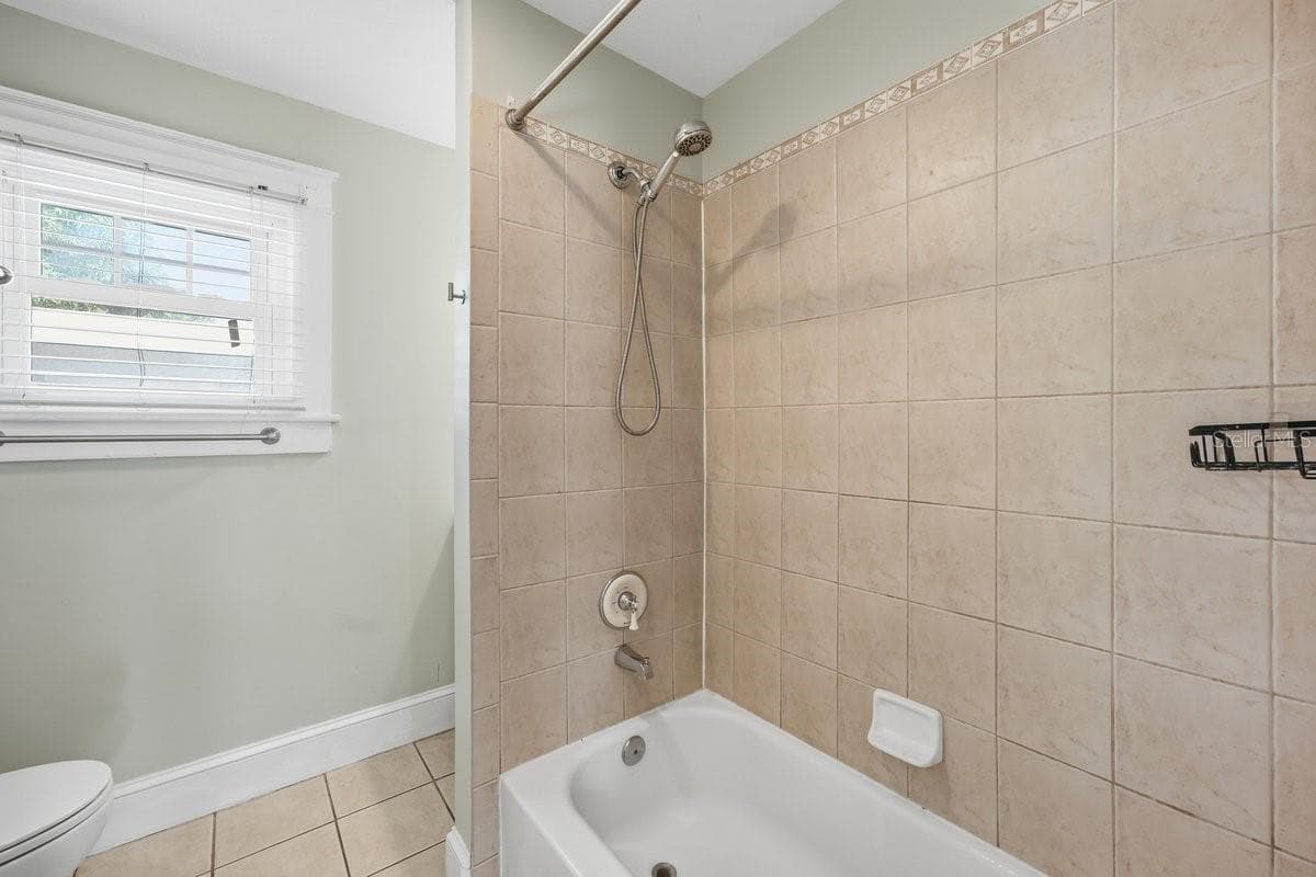 2048 5TH STREET — photo 17 of 33
