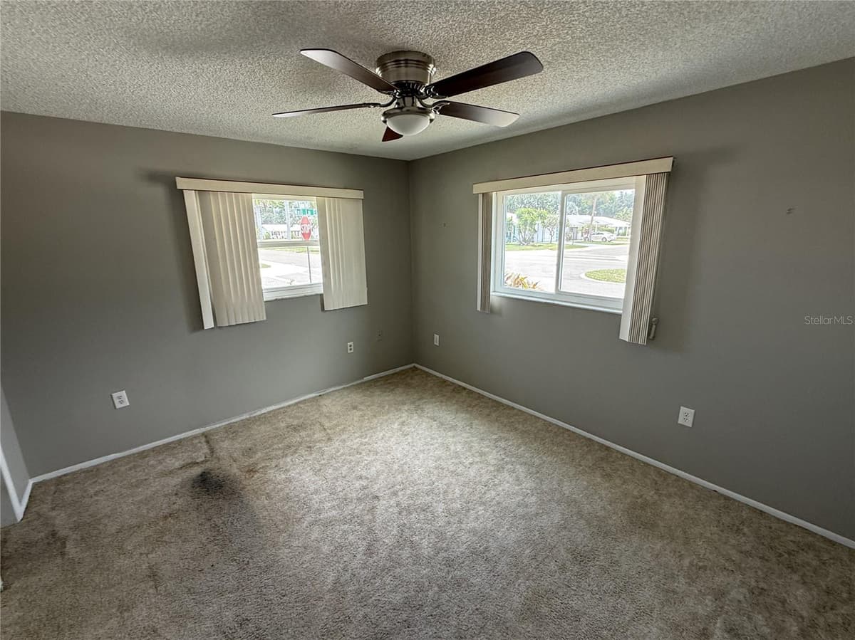 4212 NEIL LANE — photo 9 of 20